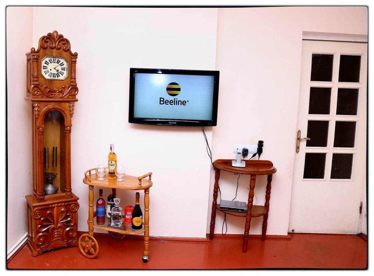 Hayi Tun Guest House Goris Buitenkant foto